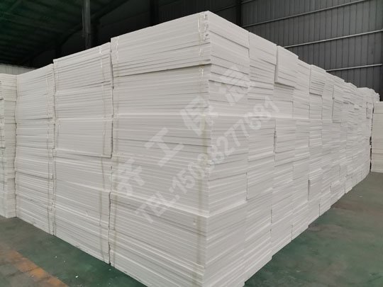 擠塑板倉儲區(qū)2