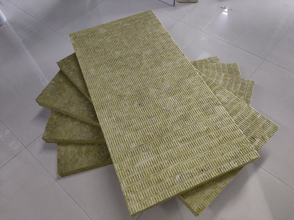 巖棉板系統(tǒng)的防火要求有哪些？